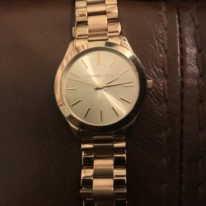 Beautiful Michael Kors Authentic Gold Watch 😍❤️